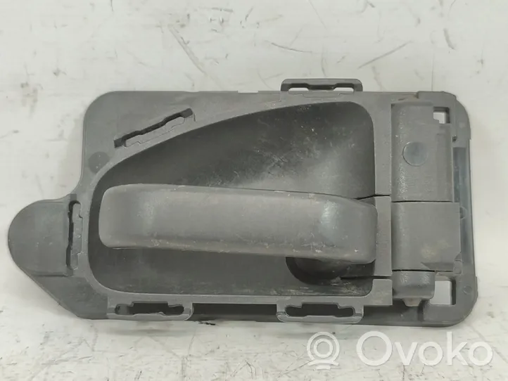 Citroen Saxo Klamka wewnętrzna drzwi tylnych 9618585677