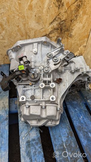 Hyundai Kona I Manual 6 speed gearbox ZE48