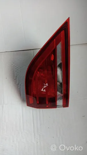 BMW 2 F46 Lampy tylnej klapy bagażnika 7329790