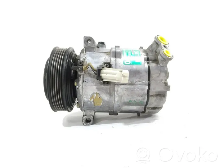 Opel Vectra C Компрессор (насос) кондиционера воздуха 24411249