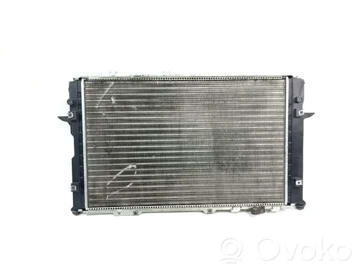 Audi 100 S4 C4 Radiatore di raffreddamento 70822542