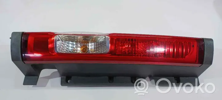 Nissan Primastar Luci posteriori 265A60118