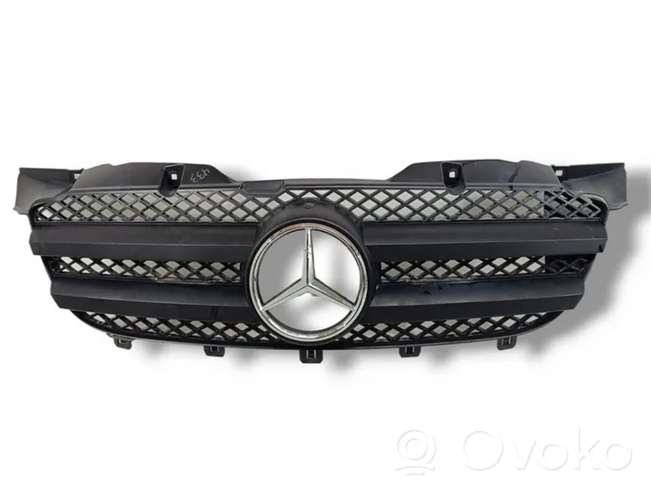 Mercedes-Benz Sprinter W906 Atrapa chłodnicy / Grill A9068800285