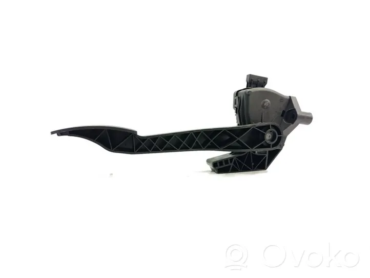 Opel Corsa C Accelerator throttle pedal 9129423