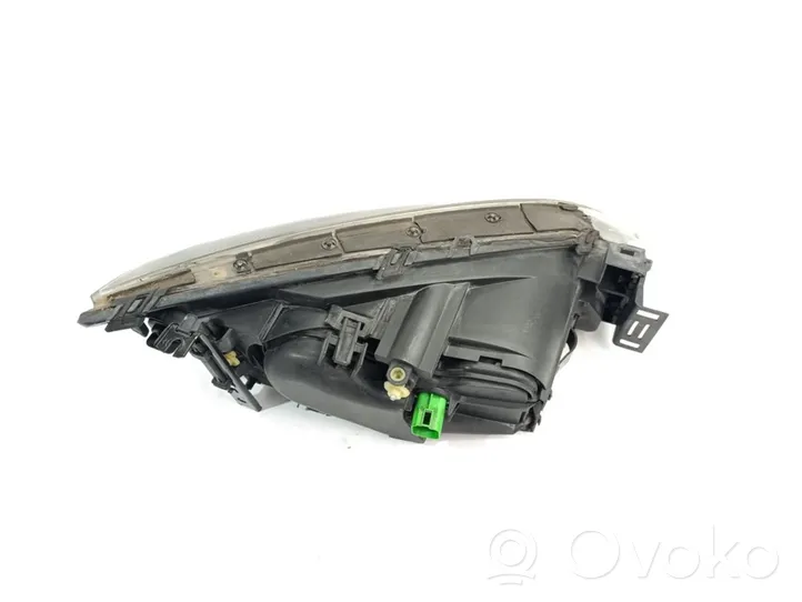 Ford Mondeo Mk III Lampa przednia 1S7113006AK