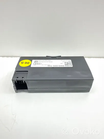 Audi A5 Câble adaptateur AUX 8W0035726