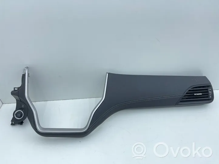 Subaru Outback (BT) Rivestimento del pannello 66077AN73A