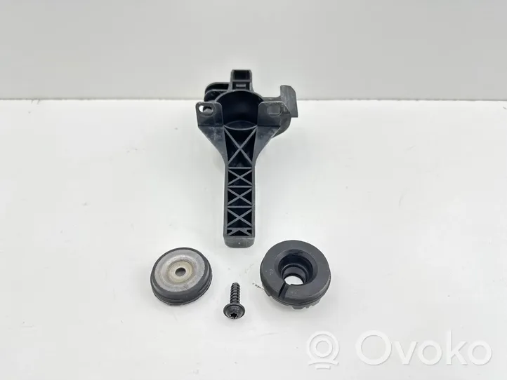 Audi Q5 SQ5 Staffa di montaggio del radiatore 80A805201