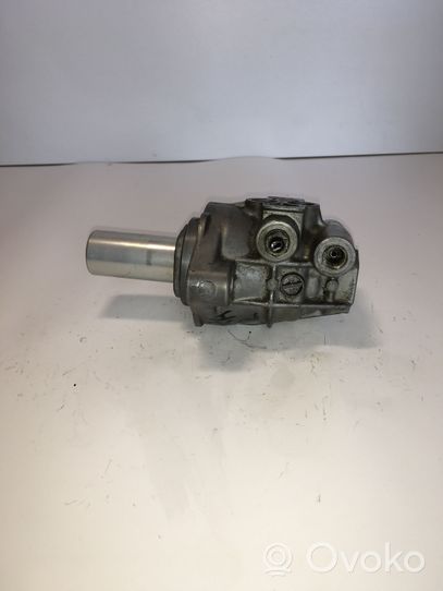 Opel Frontera B Master brake cylinder 