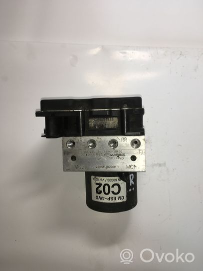 Hyundai Santa Fe ABS Pump 589102B850