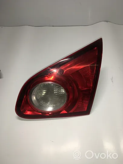 Nissan Qashqai Takaluukun takavalot 26550JD800