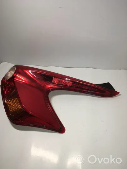 Nissan Juke I F15 Lampa tylna 