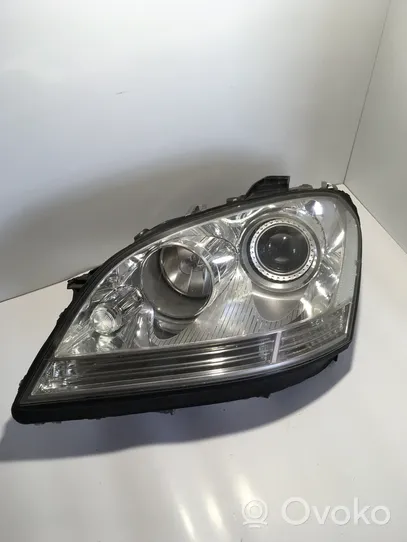 Mercedes-Benz ML W164 Lampa przednia E410206