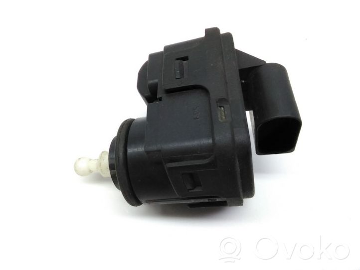 Audi A4 S4 B5 8D Motorino di regolazione assetto fari 00728213