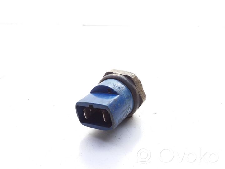 Audi 80 90 B3 Sonde de température de liquide de refroidissement 811959481