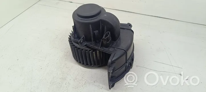 Volkswagen Transporter - Caravelle T5 Heater fan/blower 7H1819021B