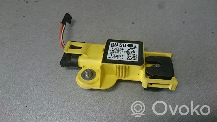 Opel Zafira B Sensore d’urto/d'impatto apertura airbag 13264084