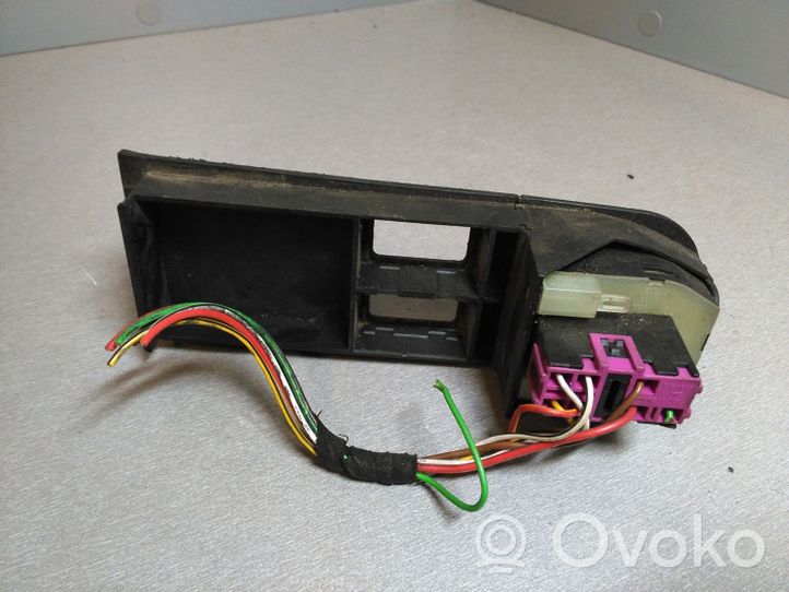 Audi 80 90 S2 B4 Wing mirror switch 893959565