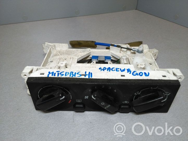 Mitsubishi Space Runner Climate control unit MR262492
