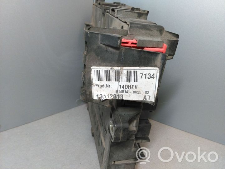 Opel Vectra C Modulo fusibile 13112913