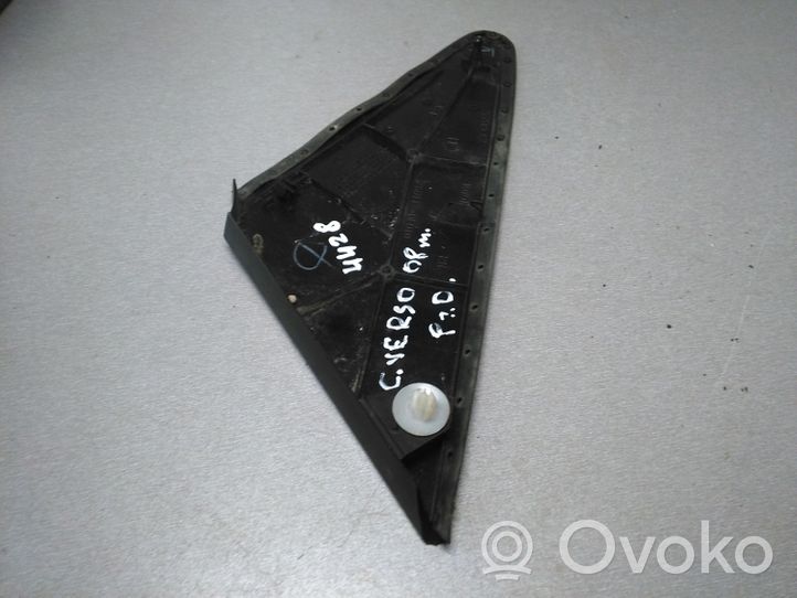 Toyota Corolla Verso AR10 Moulure, baguette/bande protectrice d'aile 601170F010