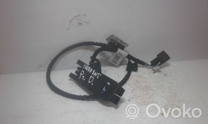 Fiat Freemont Front door wiring loom 3001114LFN