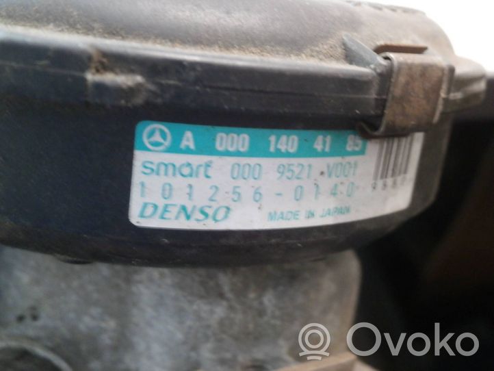 Smart ForTwo I Toissijainen ilmapumppu A0001404185