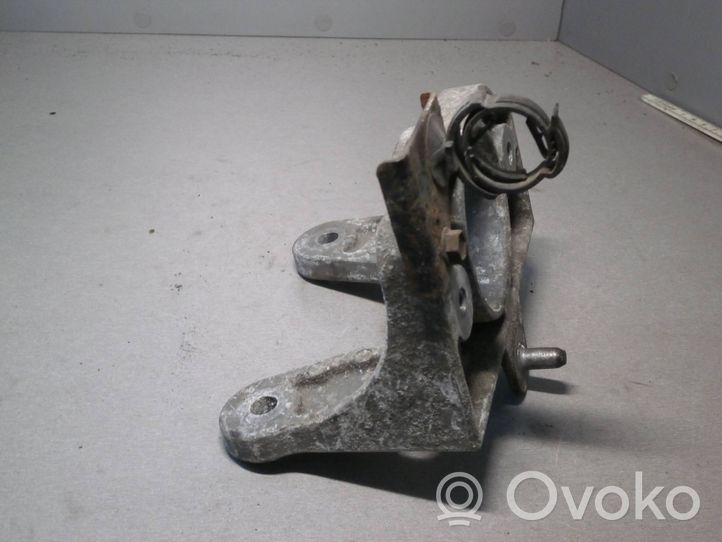 Opel Vivaro Gearbox mounting bracket 8200219372A