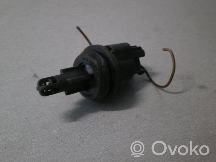 Opel Corsa C Įsiurbiamo oro temperatūros daviklis 90470089