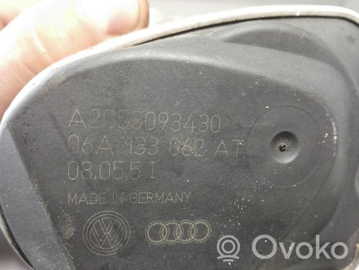 Audi A3 S3 A3 Sportback 8P Clapet d'étranglement 06A133062AT