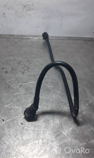 Toyota Corolla Verso E121 Fuel line pipe 