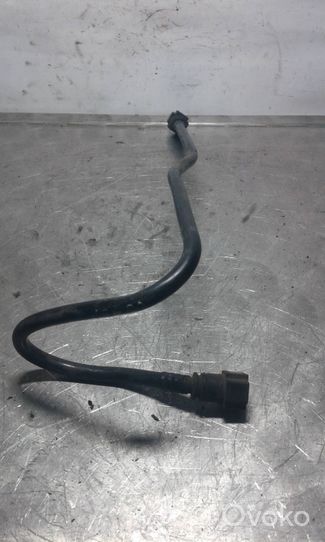 Toyota Corolla Verso E121 Fuel line pipe 