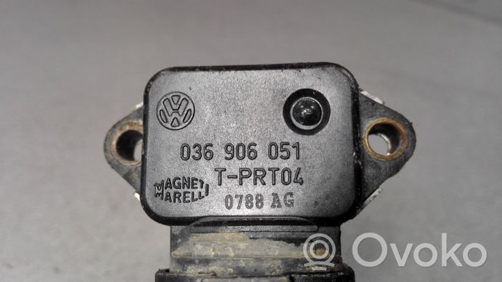 Volkswagen Golf IV Czujnik ciśnienia powietrza 036906051