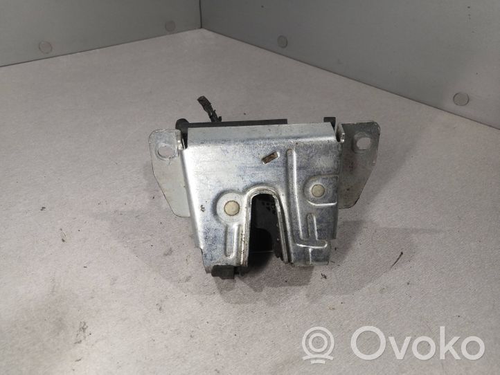 Mercedes-Benz ML W163 Blocco/chiusura/serratura del portellone posteriore/bagagliaio A1637400235