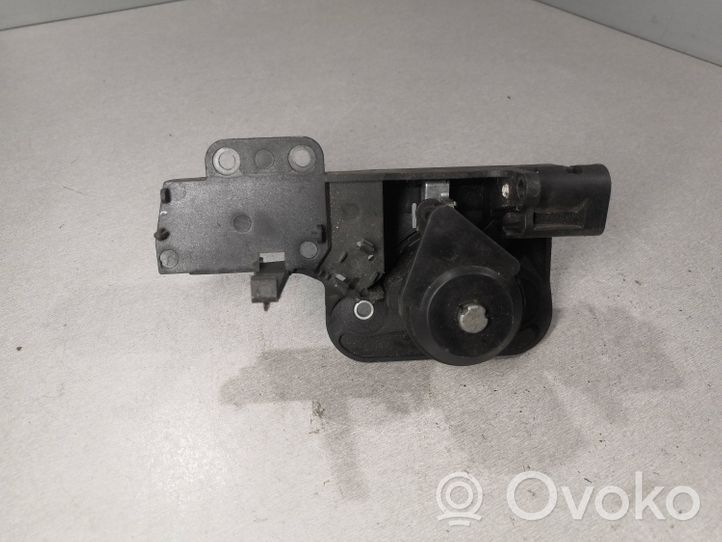 Opel Corsa C Uchwyt / Rączka zewnętrzna otwierania klapy tylnej / bagażnika 90534783