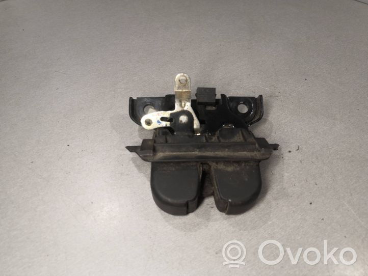 Audi A4 S4 B5 8D Blocco/chiusura/serratura del portellone posteriore/bagagliaio 8D9827505E