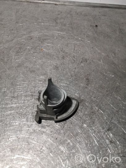 Volkswagen PASSAT B6 Copertura per maniglia portiera anteriore 3C0839168