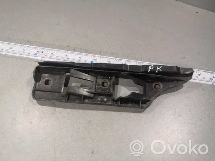 Volkswagen Golf V Support de montage de pare-chocs avant 1K0807183