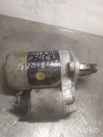 Mitsubishi Space Runner Motor de arranque M002T44081