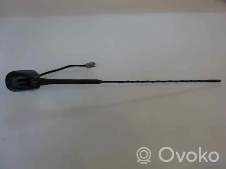 Nissan Juke I F15 Radion antenni 