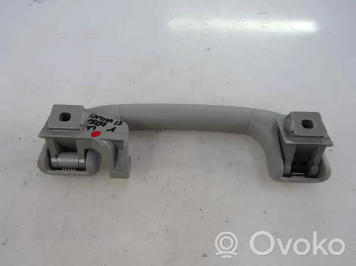 Chevrolet Captiva Rear door interior handle 