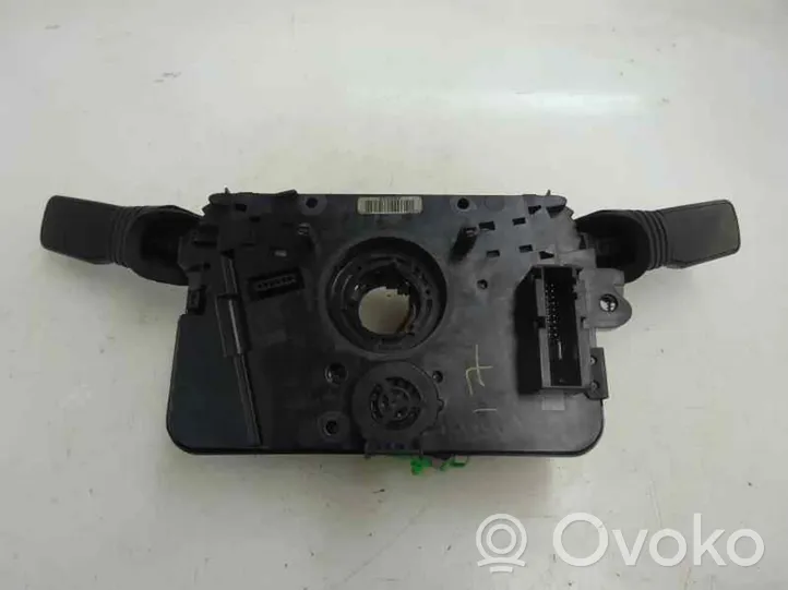 Opel Astra H Multifunctional control switch/knob 13184055