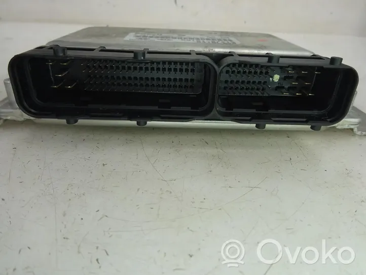 Hyundai Getz Dzinēja vadības bloks 39101-27715