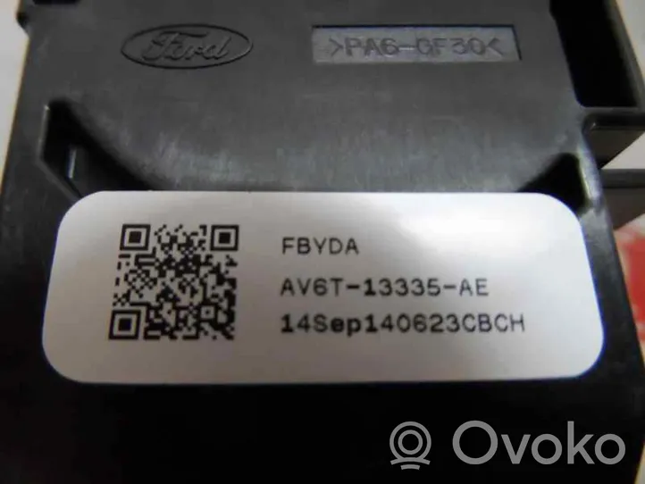 Ford Focus Leva indicatori AV6T-13335-AE