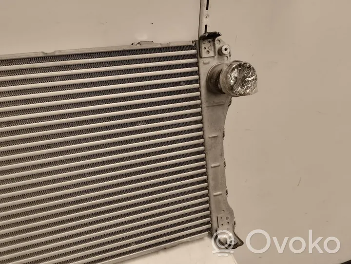 Toyota Verso Chłodnica powietrza doładowującego / Intercooler 