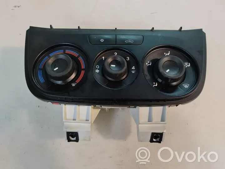 Opel Combo D Panel klimatyzacji 735498657