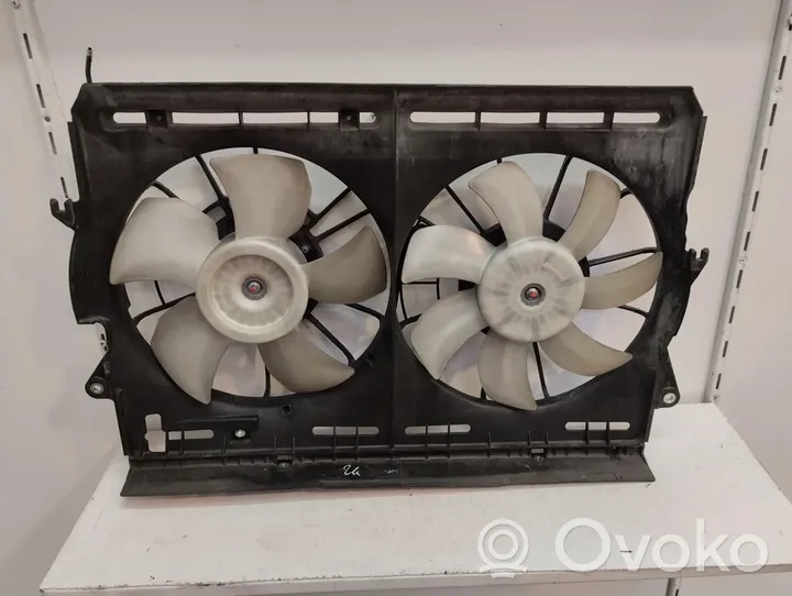 Toyota Corolla Verso AR10 Elektrinis radiatorių ventiliatorius 