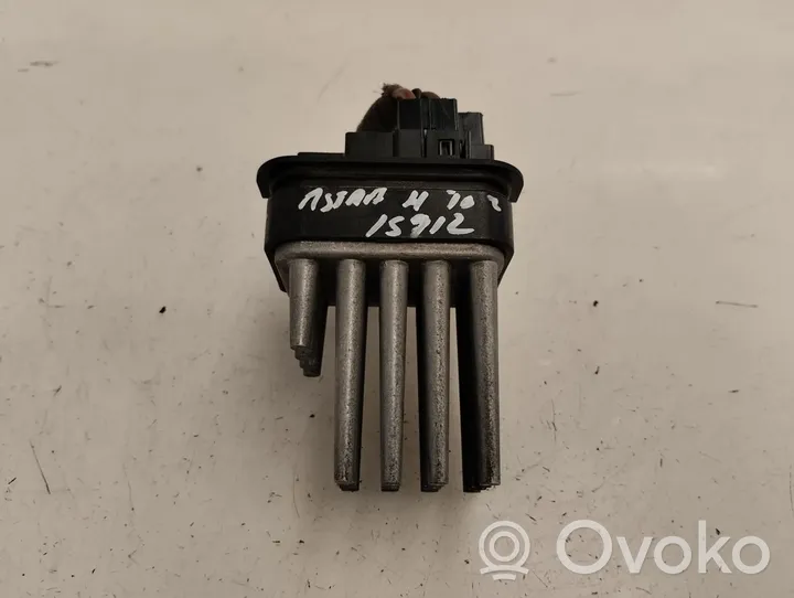 Opel Astra H Heater blower motor/fan resistor 