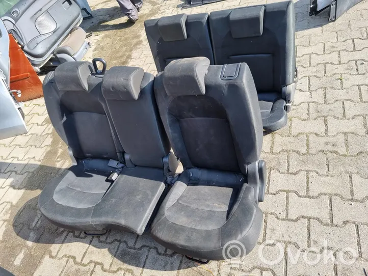 Nissan Qashqai Fotele / Kanapa / Komplet 1237754322