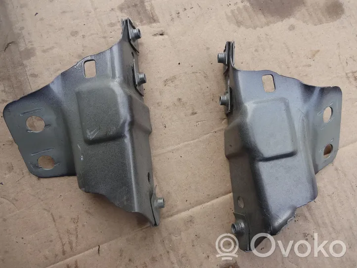 Opel Insignia B Supporto di montaggio del parafango 39066643